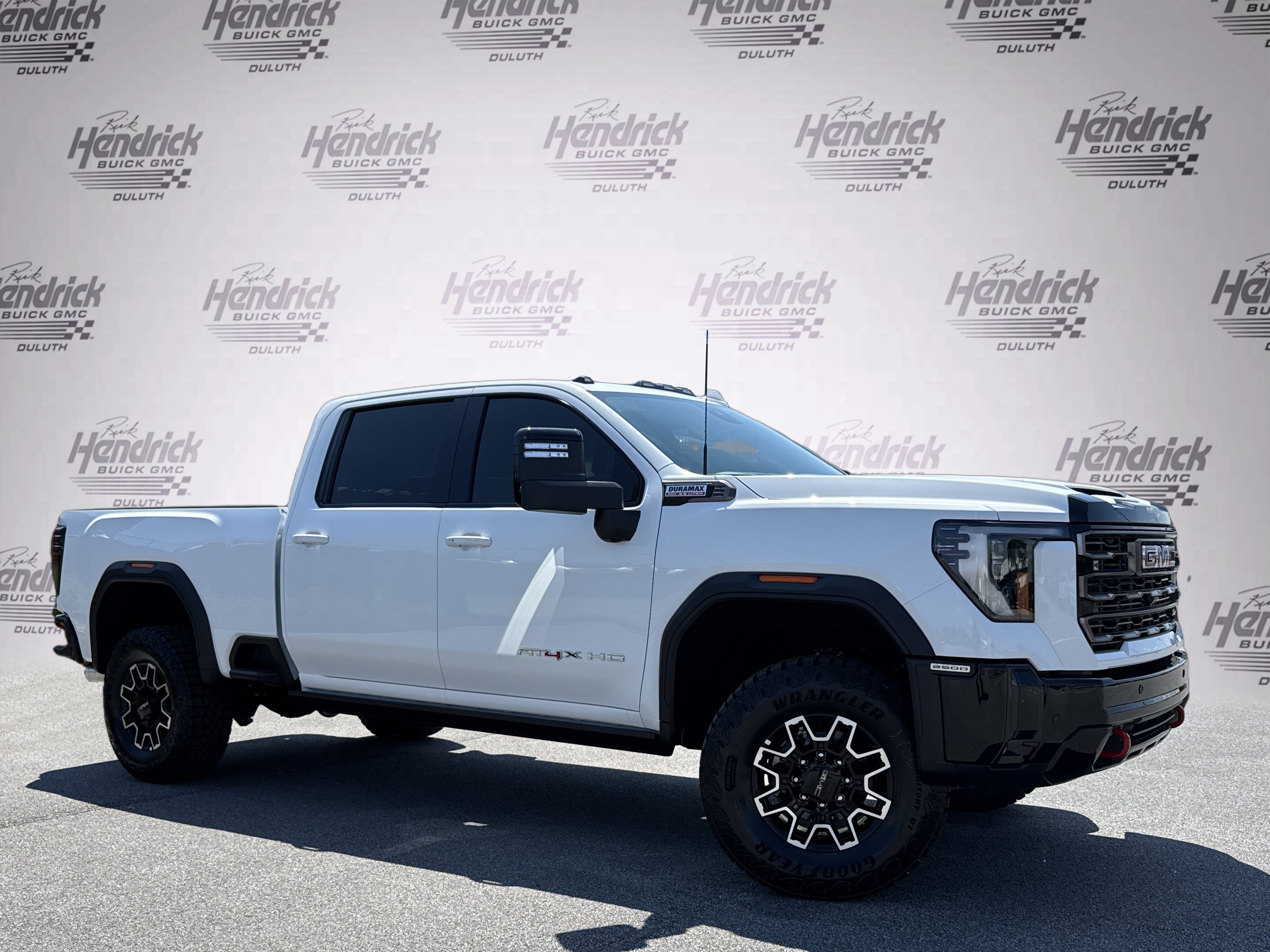 New 2026 GMC Sierra 2500 AT4X AWD/4WD image 2