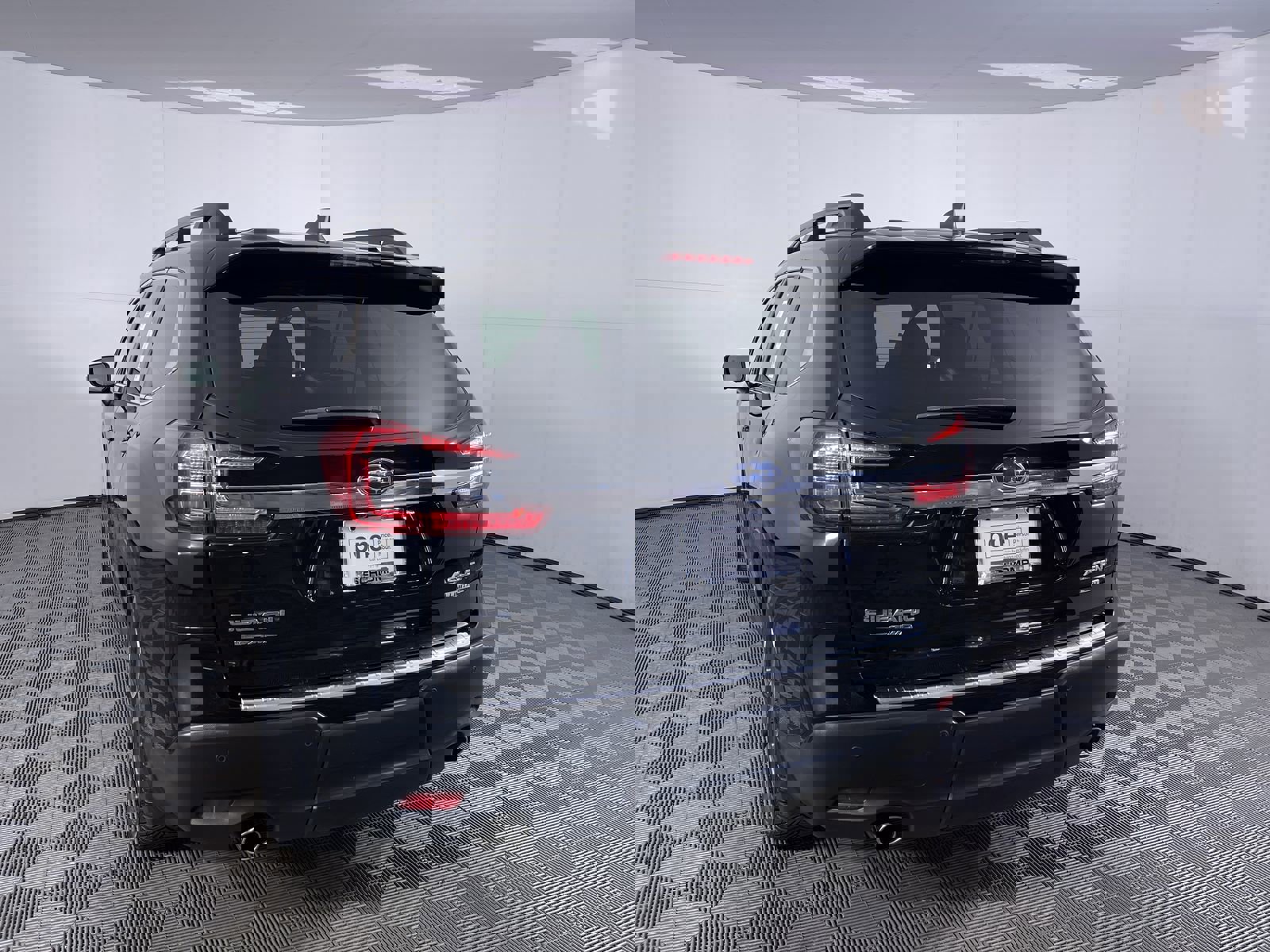 Used 2023 Subaru Ascent Limited w/ Technology Package image 25