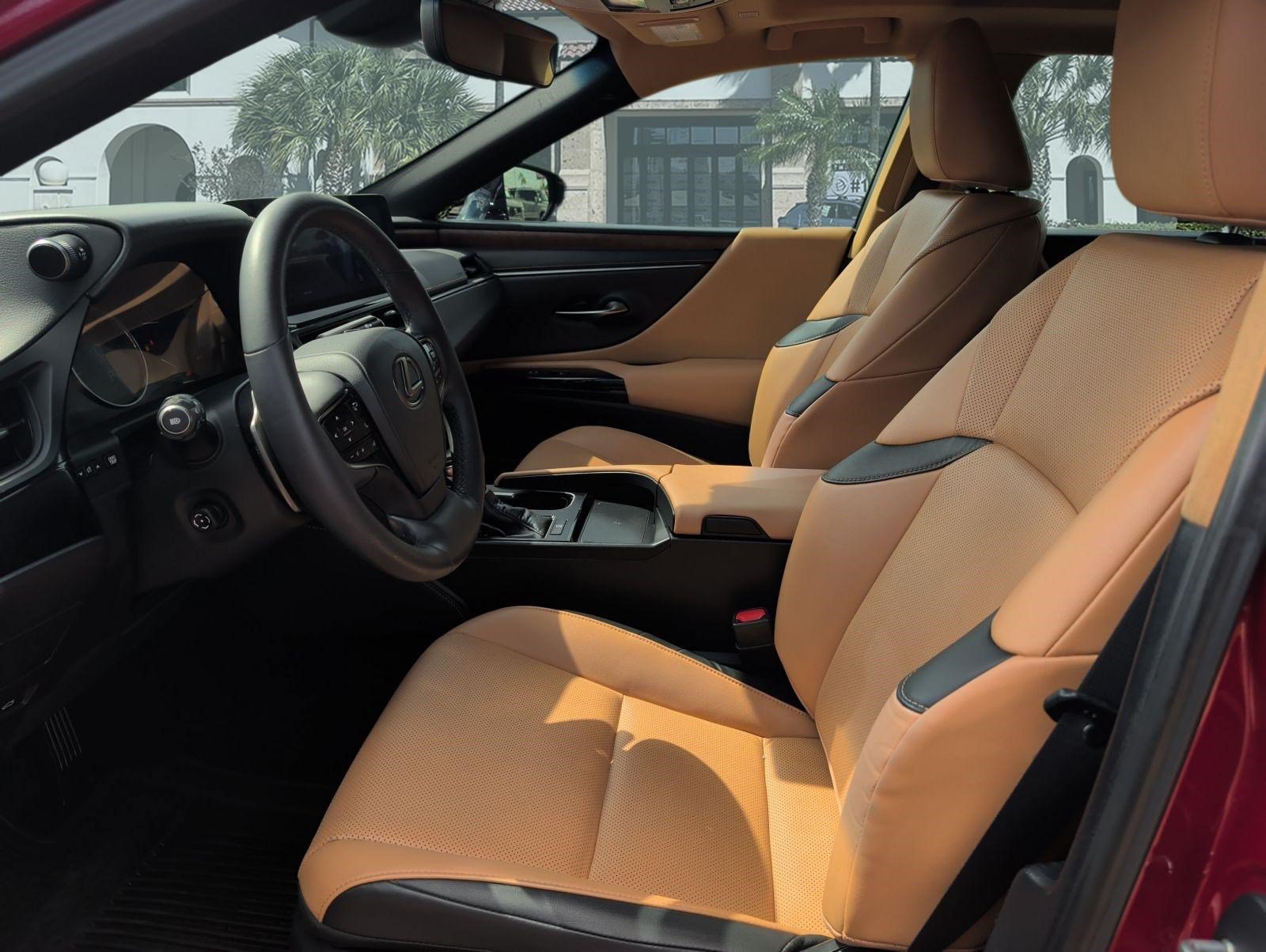 Certified 2023 Lexus ES 350 w/ Premium Package FWD image 11