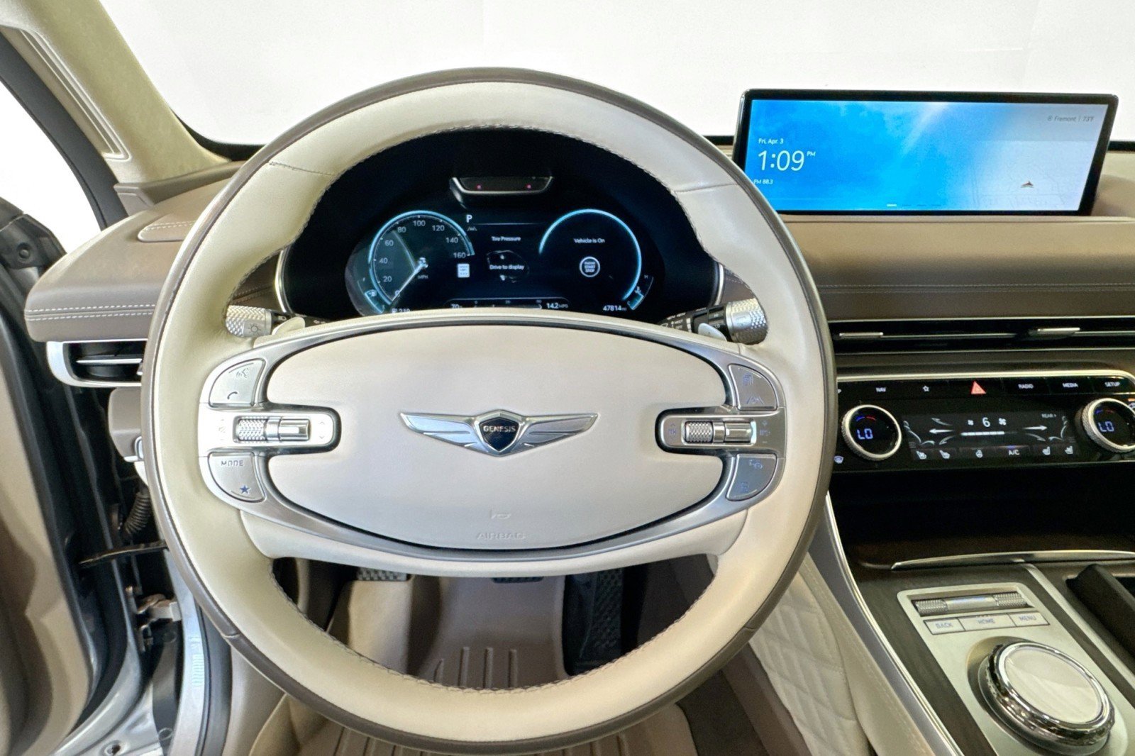 Used 2023 Genesis GV80 3.5T w/ Cargo Package image 11