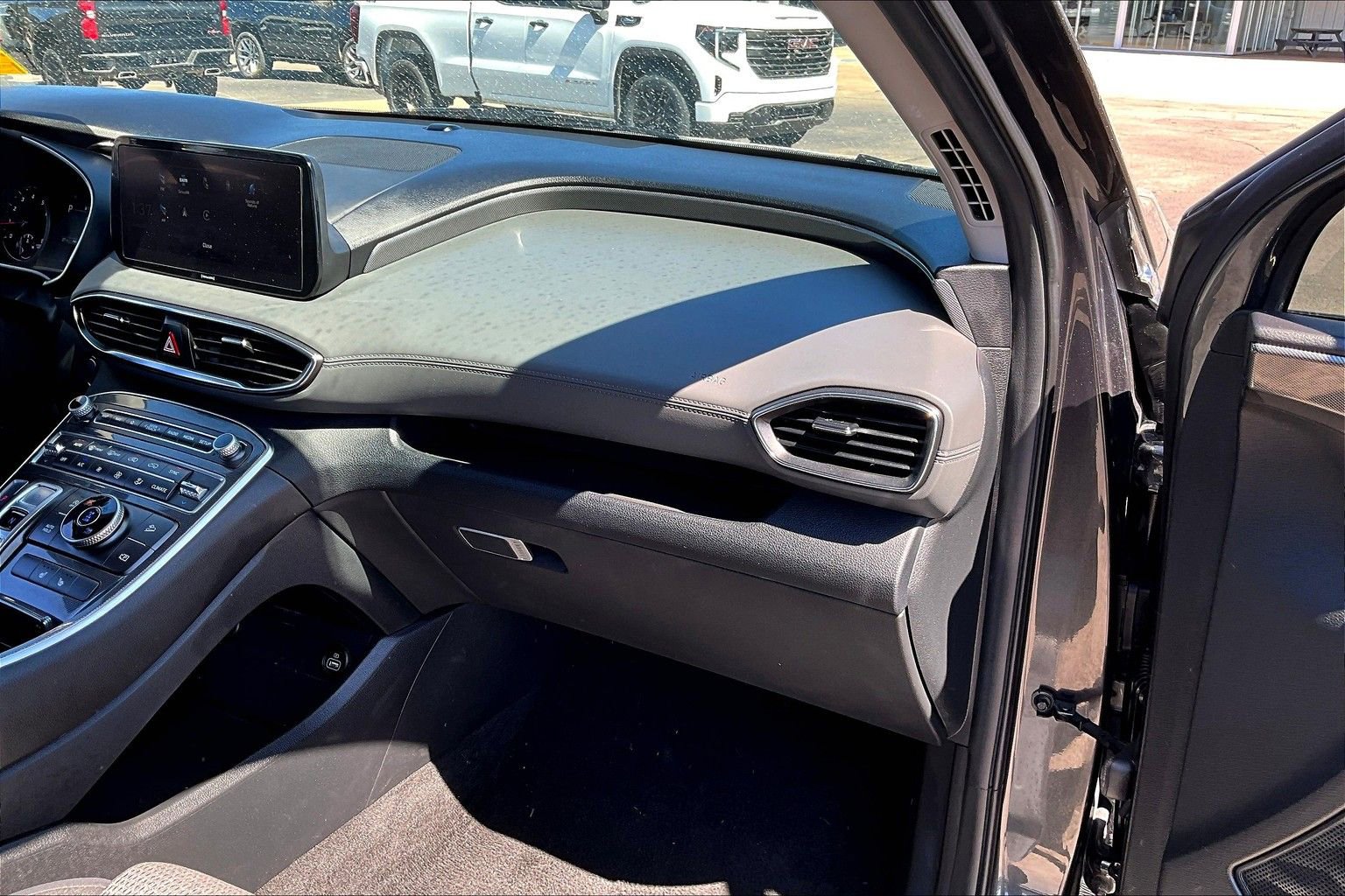 Used 2023 Hyundai Santa Fe SEL image 16