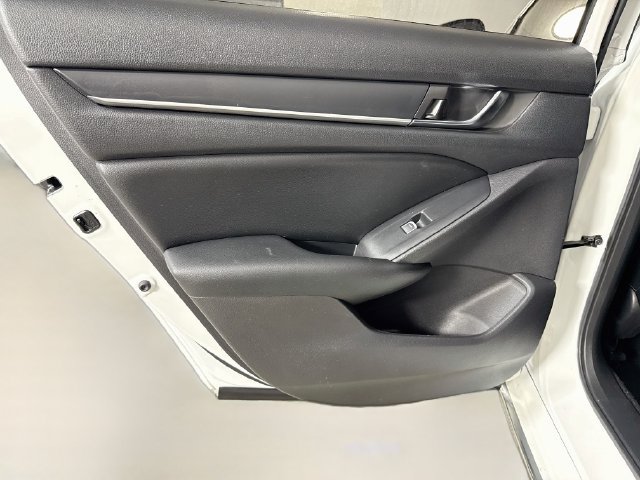 Used 2021 Honda Accord EX image 25