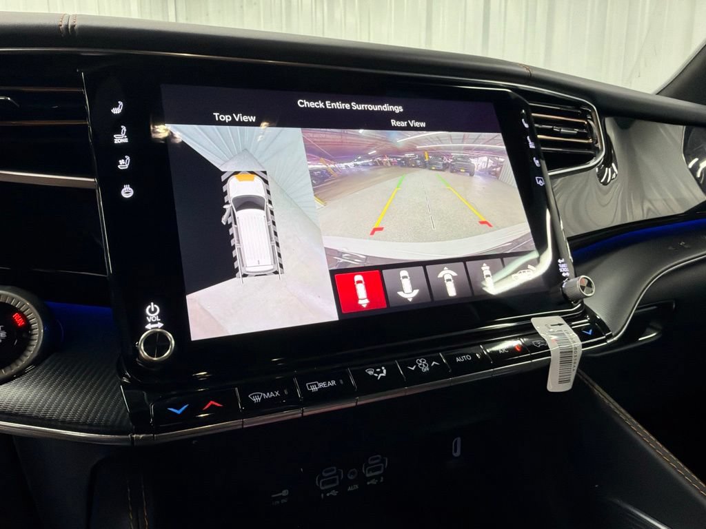 New 2026 Jeep Grand Wagoneer L Summit AWD/4WD image 26