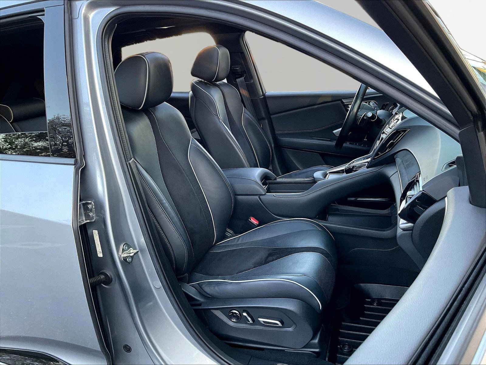 Used 2020 Acura RDX A-Spec w/ Technology Package AWD/4WD image 29