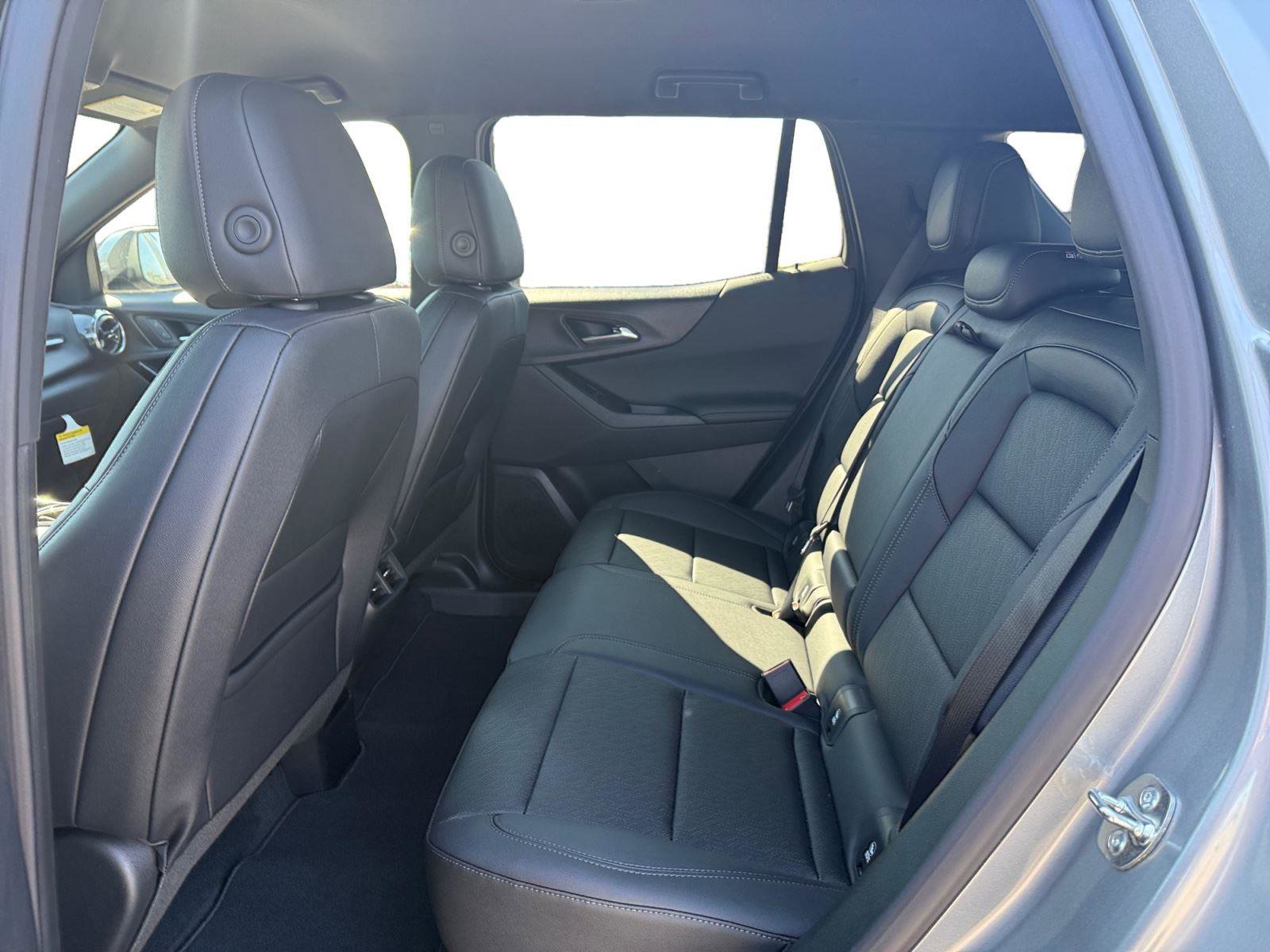 New 2026 Chevrolet Equinox LT image 19