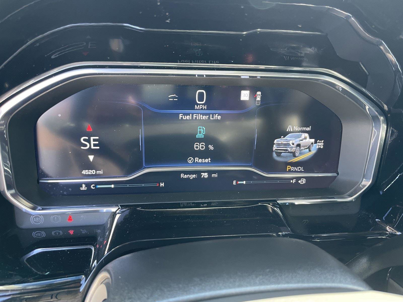 Used 2025 Chevrolet Silverado 3500 LTZ w/ LTZ Texas Edition image 15