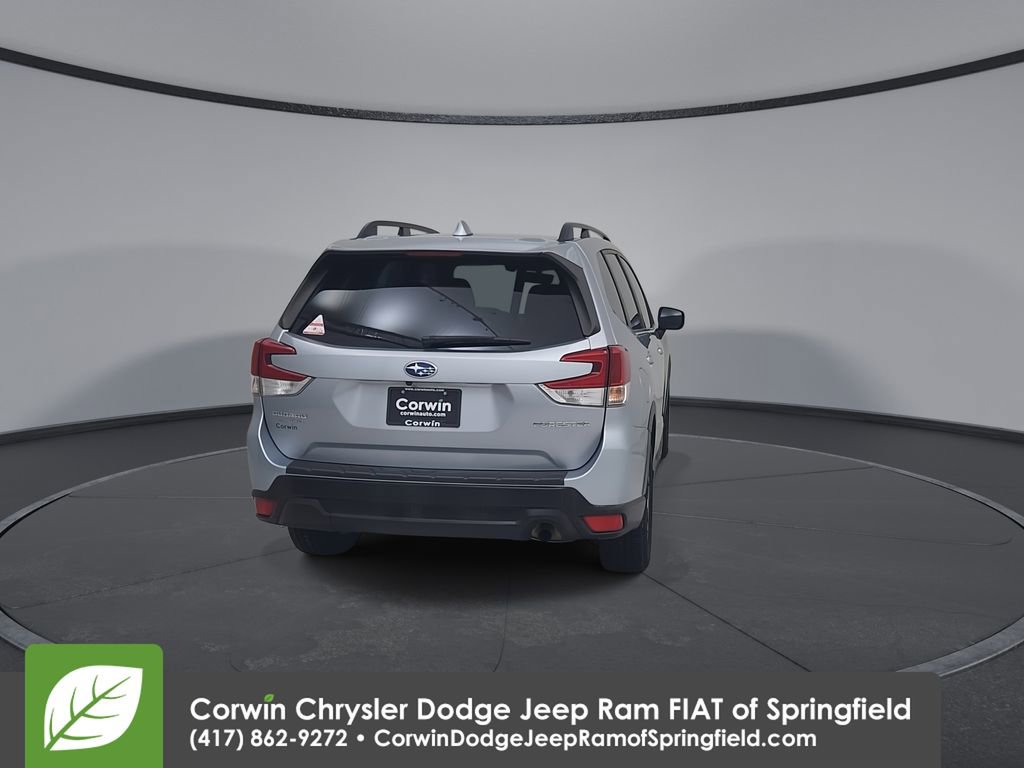 Used 2021 Subaru Forester Premium AWD/4WD image 12