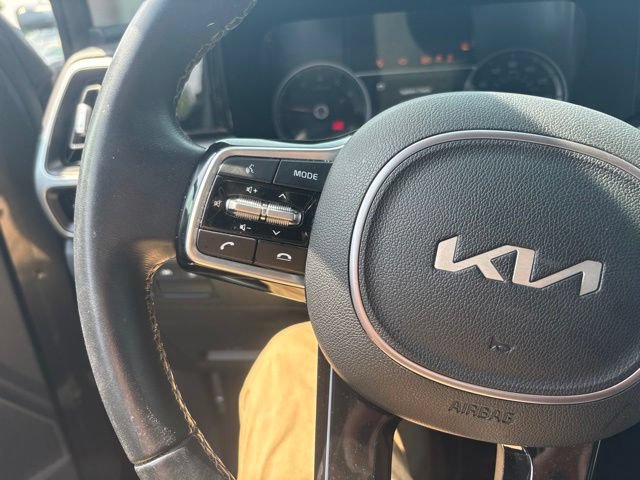 Used 2023 Kia Sorento S FWD image 23