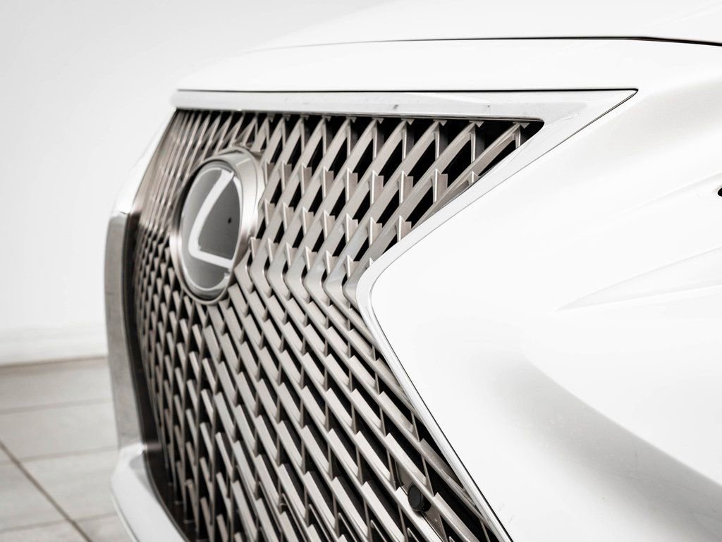 Used 2019 Lexus LS 500 AWD w/ Interior Upgrade Package image 3