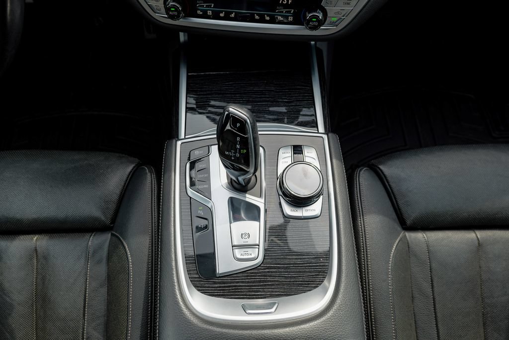 Used 2019 BMW 740i xDrive w/ Executive Package AWD/4WD image 52