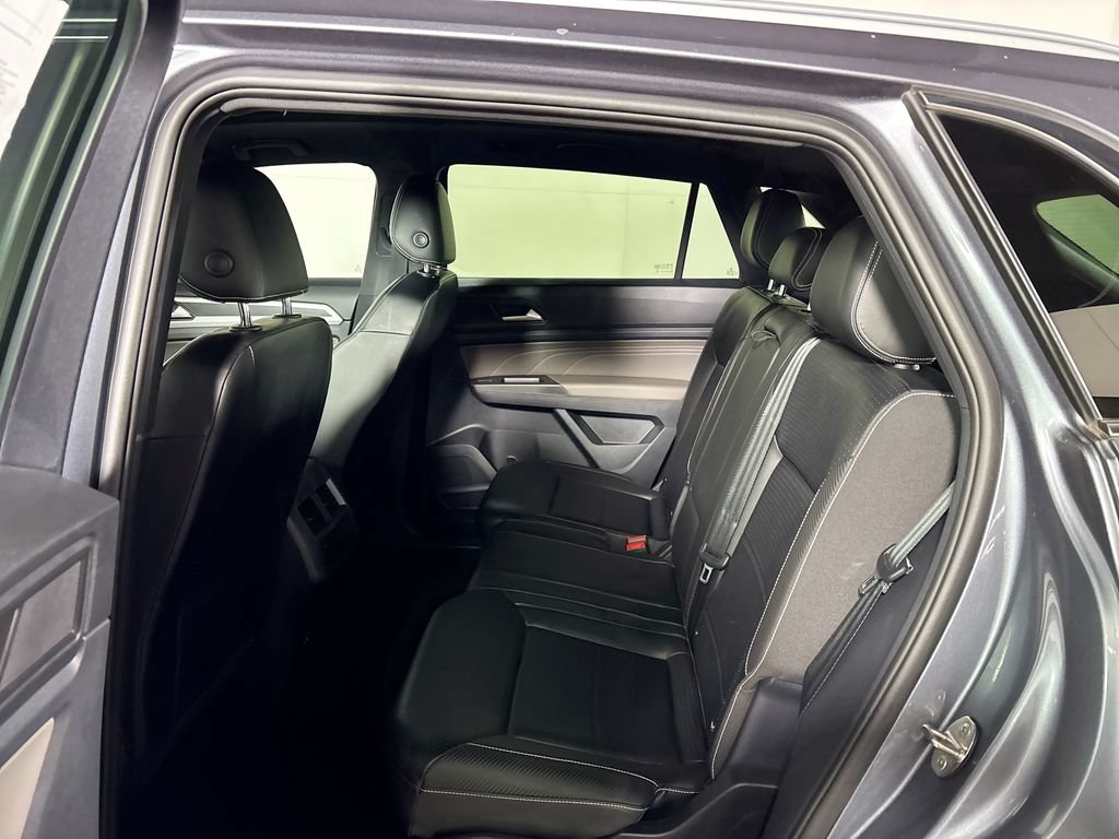 Used 2022 Volkswagen Atlas Cross Sport SEL AWD/4WD image 22