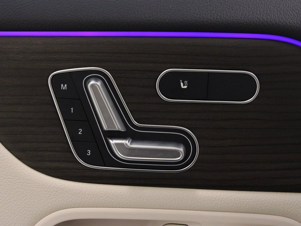 Certified 2025 Mercedes-Benz GLA 250 4MATIC image 23