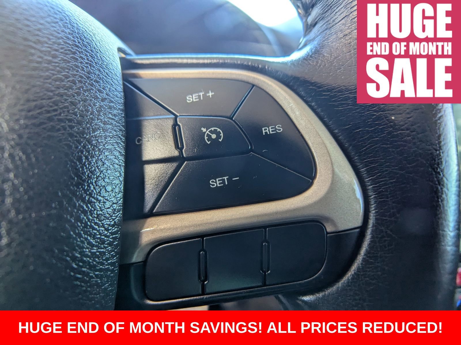 Used 2017 Jeep Renegade Latitude w/ Safety & Security Group image 30