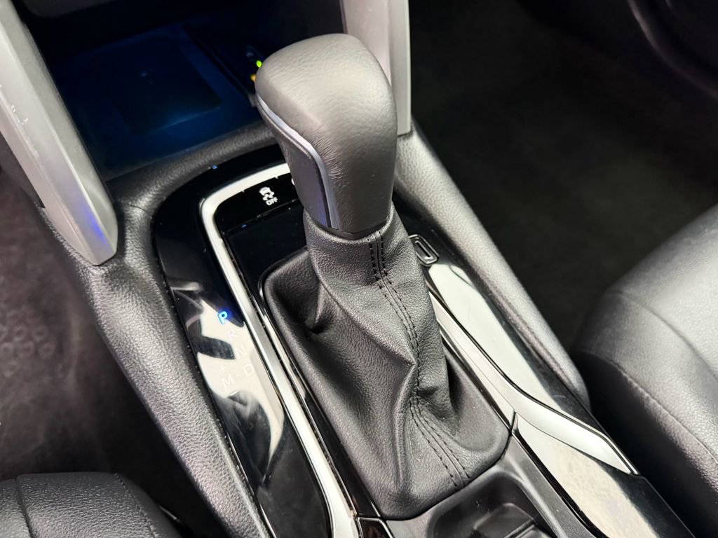 Certified 2023 Toyota Corolla Cross XLE image 27