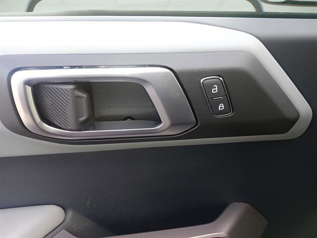 Used 2021 Ford Bronco Badlands image 29