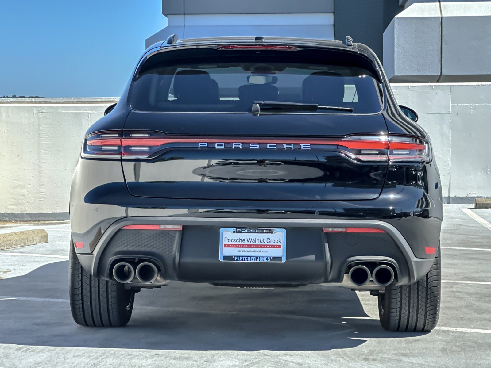 Used 2026 Porsche Macan AWD/4WD image 7