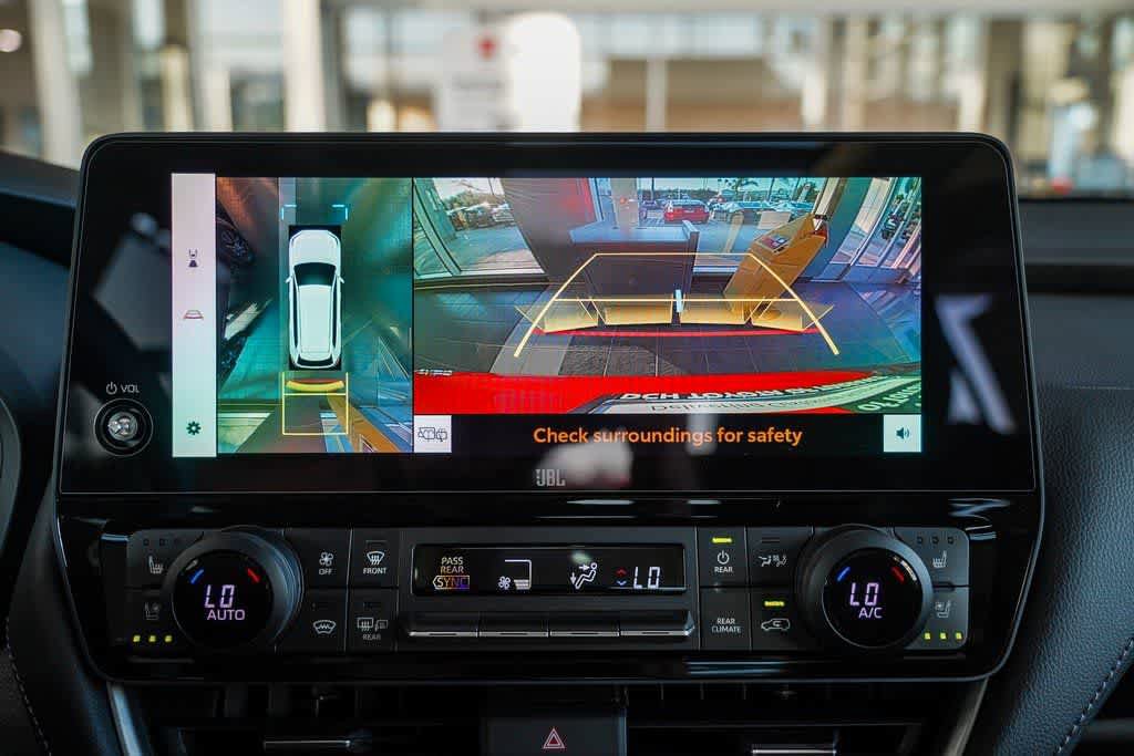 New 2025 Toyota Grand Highlander AWD Hybrid image 24