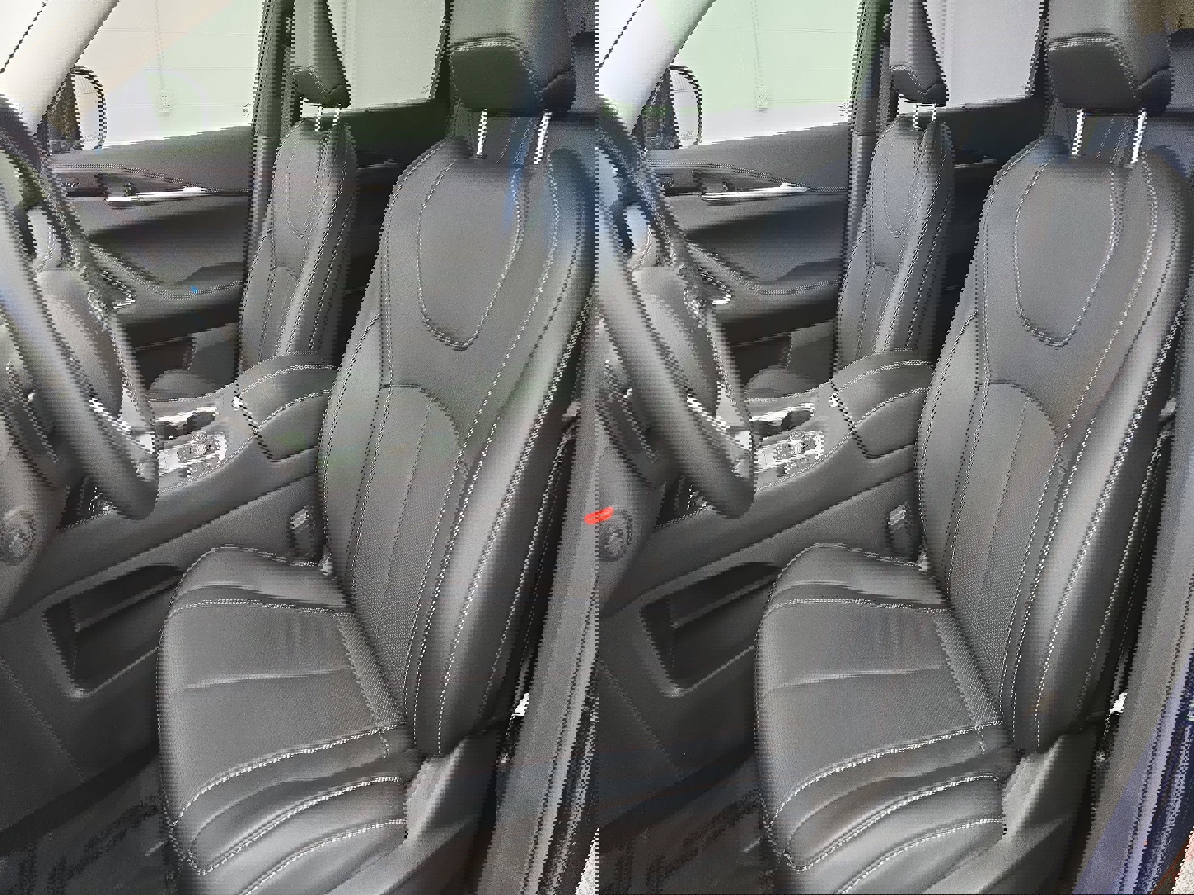 Used 2023 INFINITI QX60 Sensory w/ Vision Package image 16