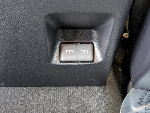 Used 2024 Toyota 4Runner SR5 image 17