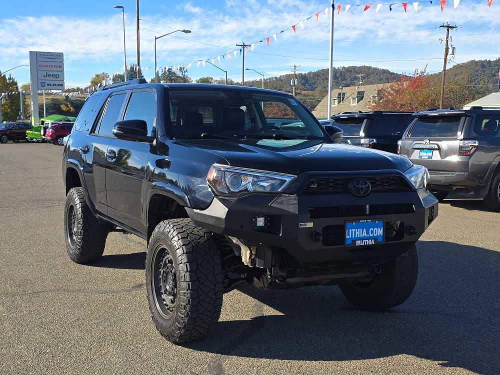 Used 2018 Toyota 4Runner SR5 Premium image 7