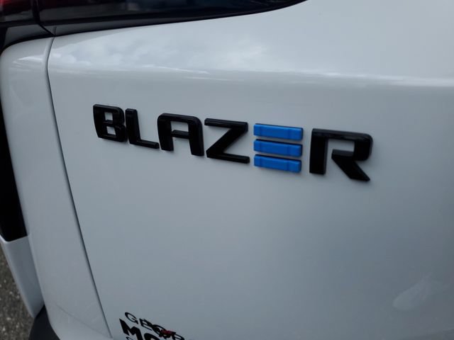 New 2025 Chevrolet Blazer EV LT FWD image 6