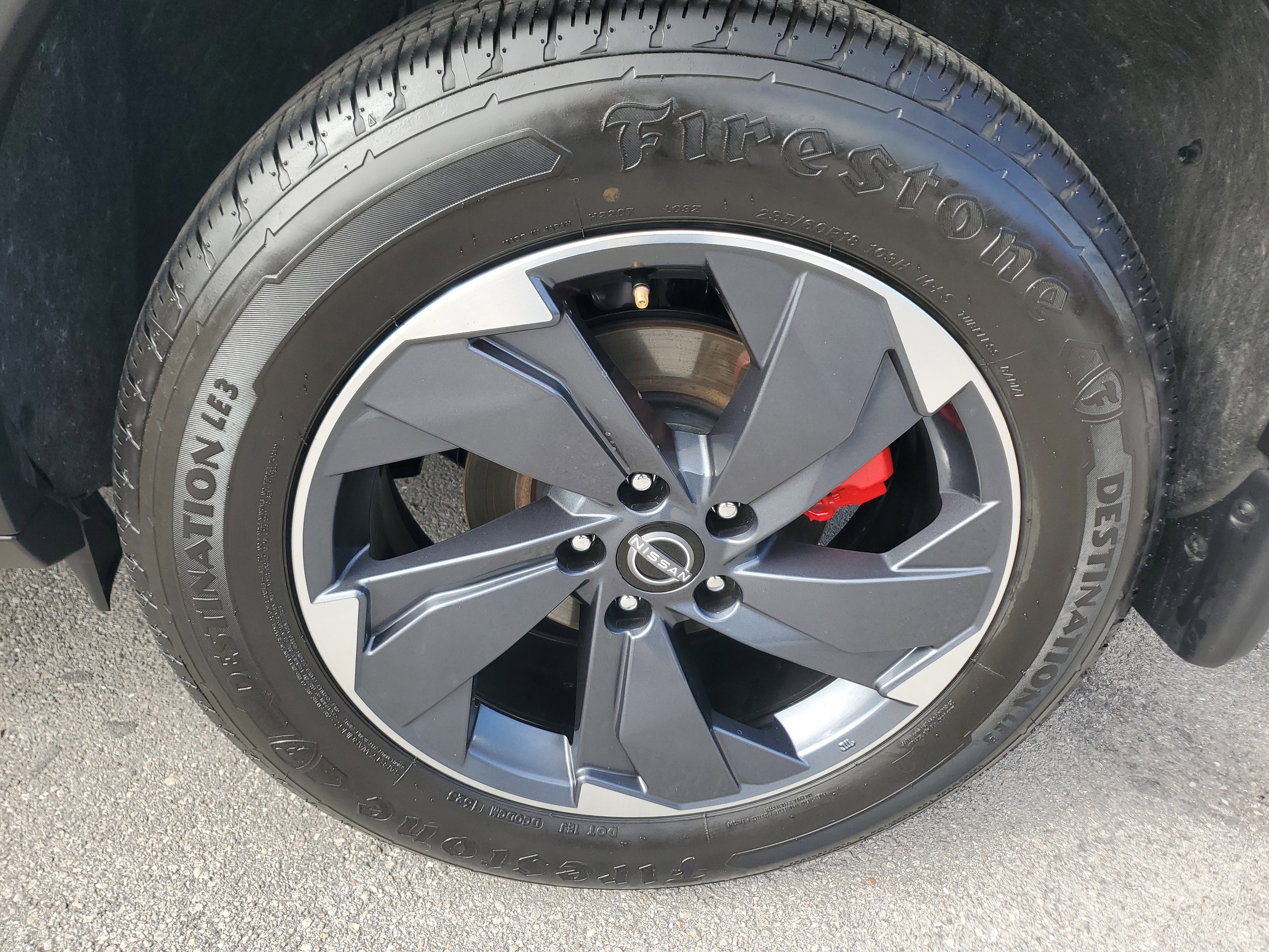 Certified 2024 Nissan Rogue SV image 30