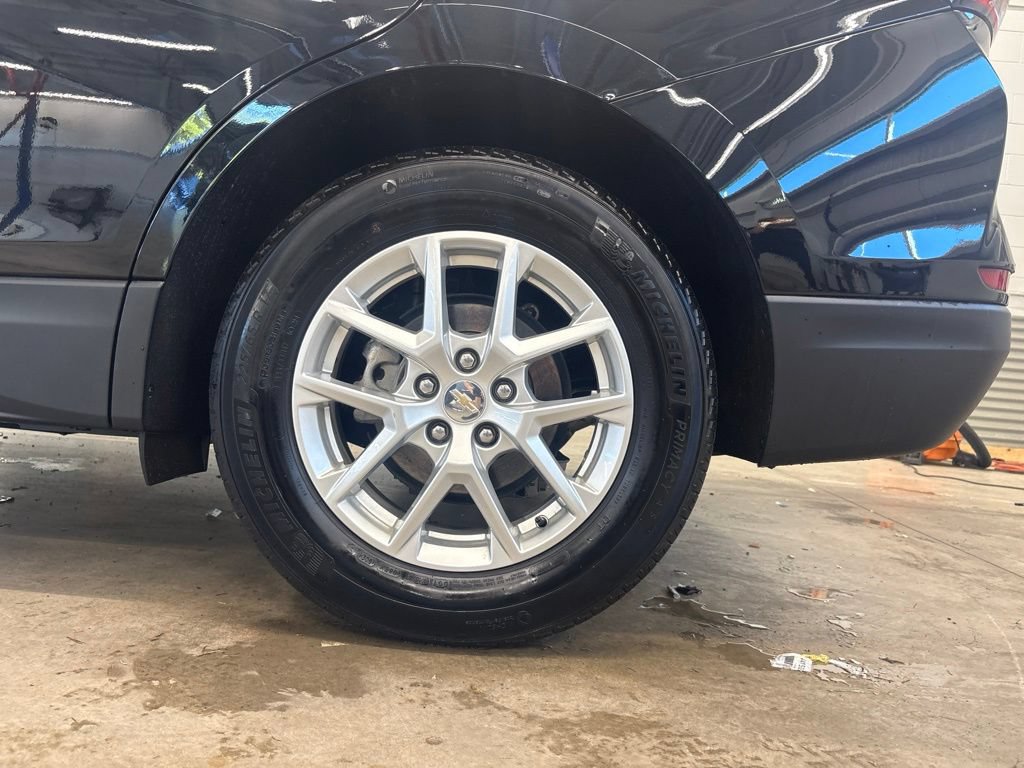 Used 2024 Chevrolet Equinox LS w/ LPO, Floor Liner Package FWD image 24