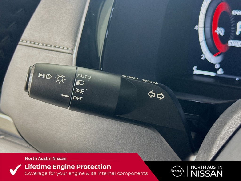 New 2026 Nissan Pathfinder SL w/ SL Premium Package (P04) FWD image 13