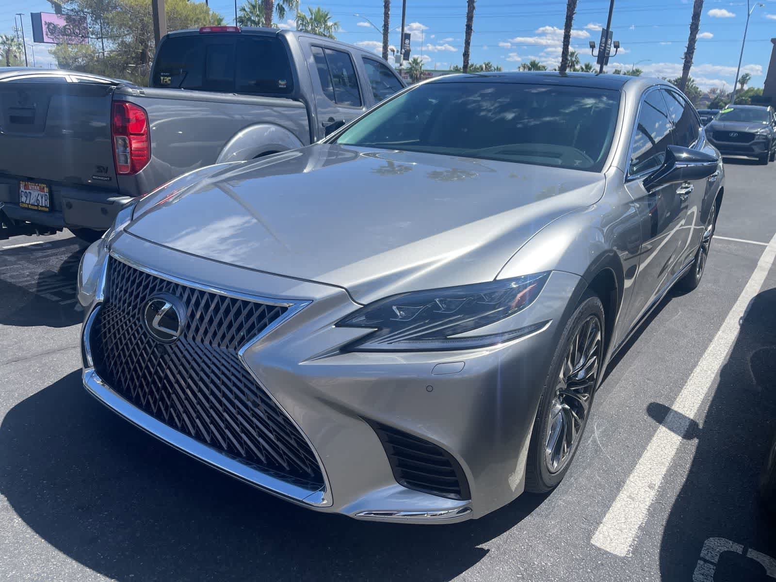 Used 2019 Lexus LS 500 AWD w/ Luxury Package image 2