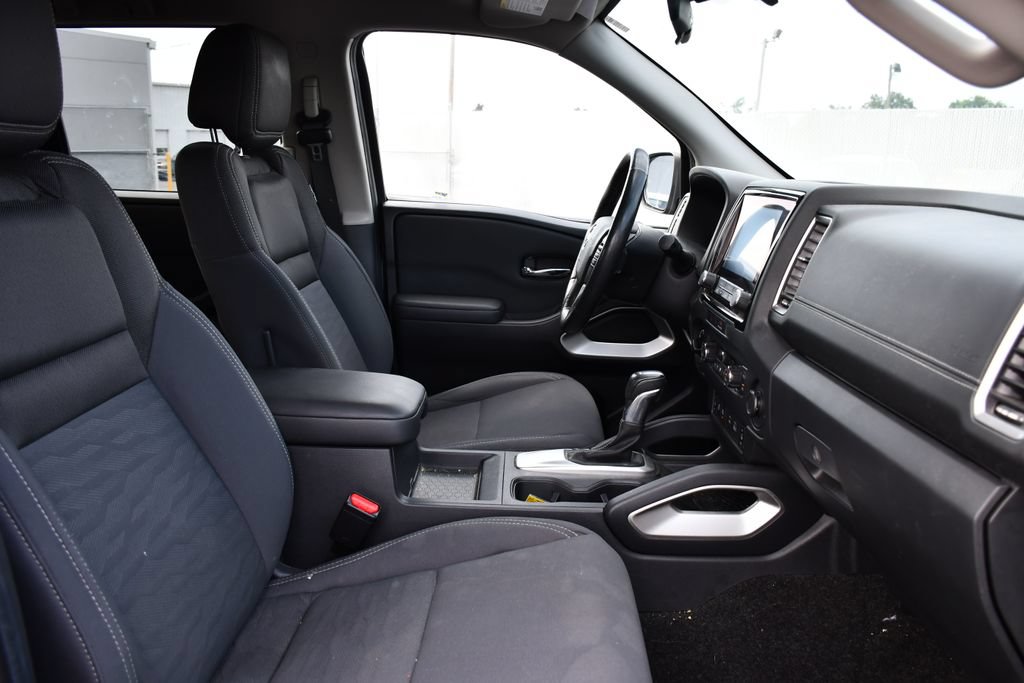 Used 2022 Nissan Frontier SV AWD/4WD image 30