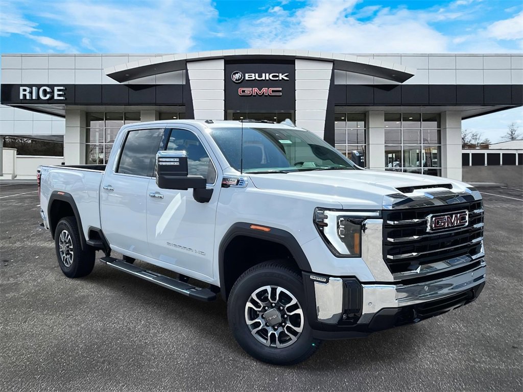 New 2025 GMC Sierra 3500 SLT w/ SLT Premium Package