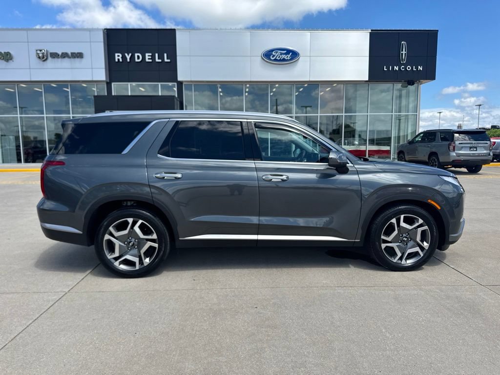 Used 2025 Hyundai Palisade SEL AWD/4WD image 2