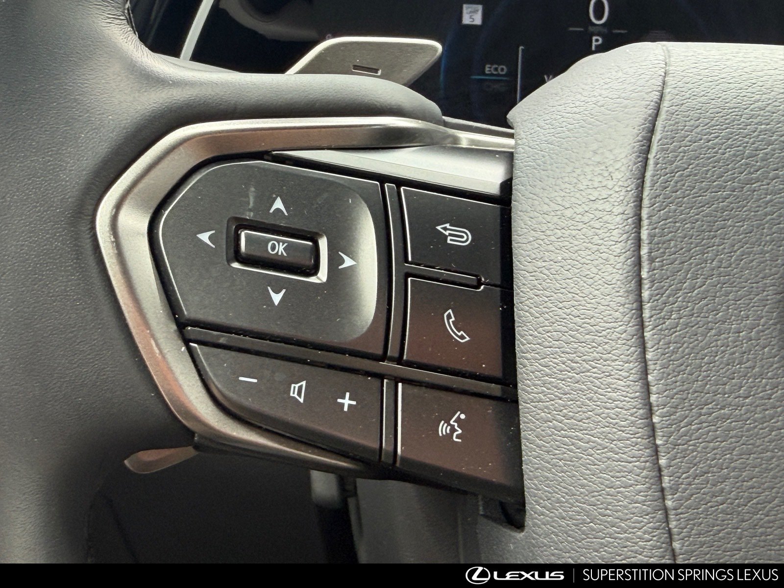 Used 2025 Lexus RX 350h w/ Convenience Package AWD/4WD image 21