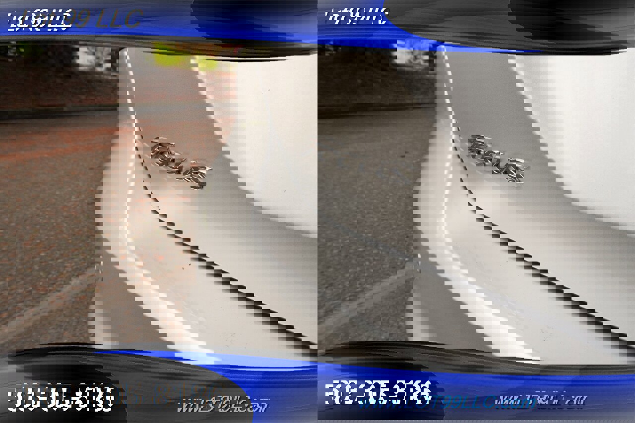 Used 2012 Ford Focus Titanium image 30