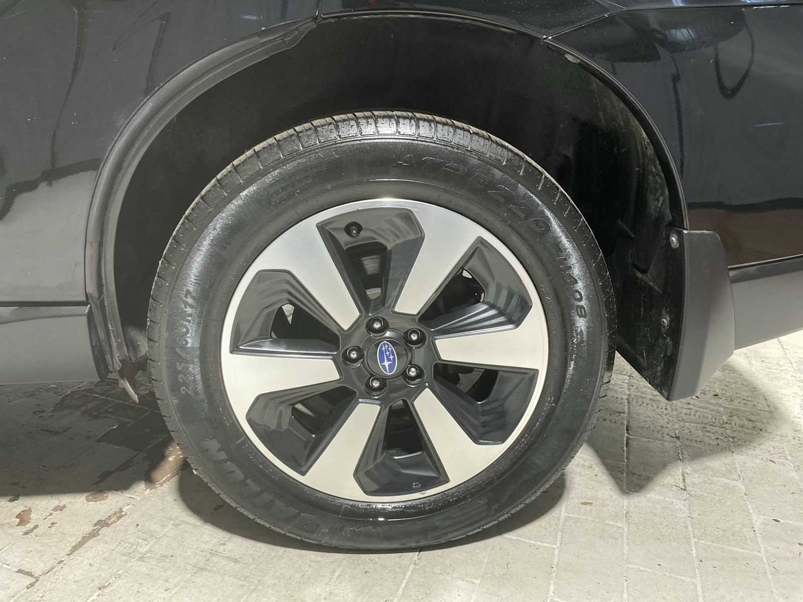 Used 2018 Subaru Forester 2.5i Premium w/ All-Weather Package AWD/4WD image 8