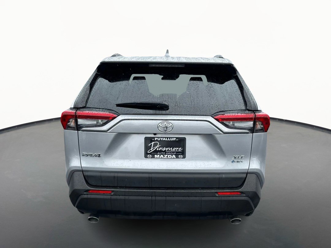 Used 2025 Toyota RAV4 XLE w/ Weather Package image 4