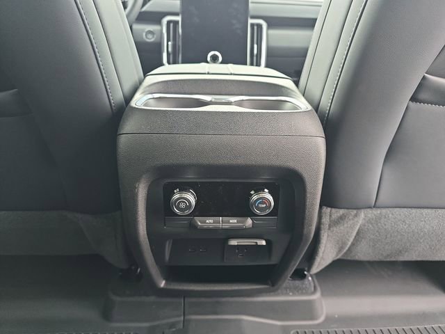 Certified 2025 GMC Acadia Elevation w/ Elevation Premium Package image 21