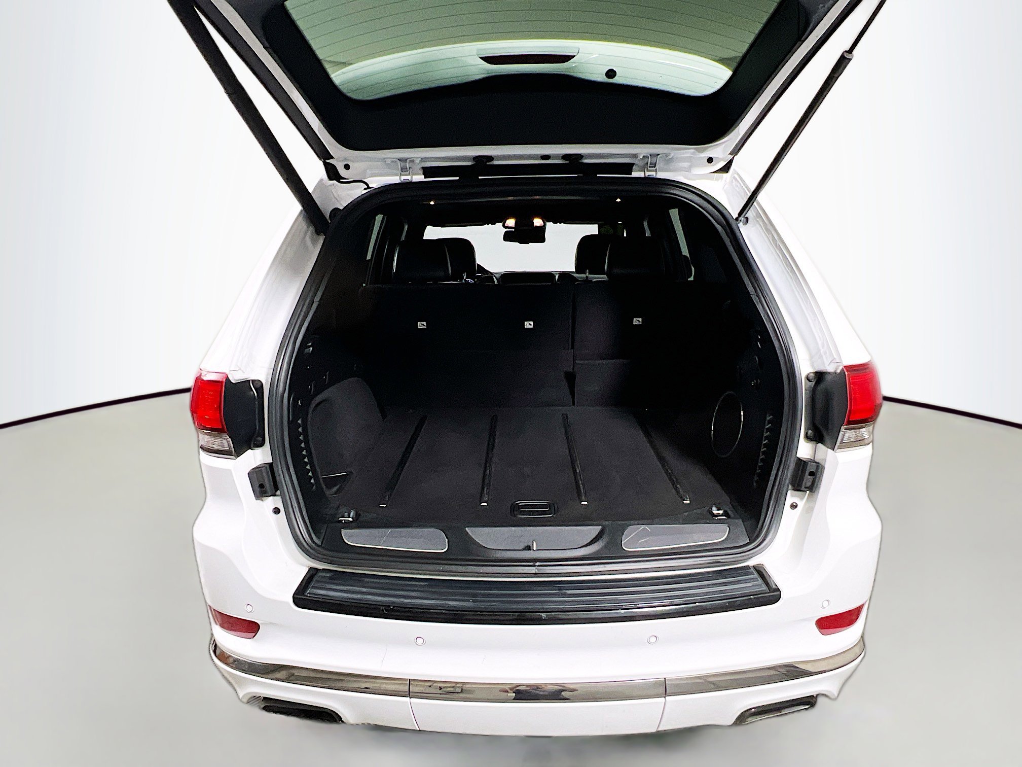 Used 2016 Jeep Grand Cherokee High Altitude image 34