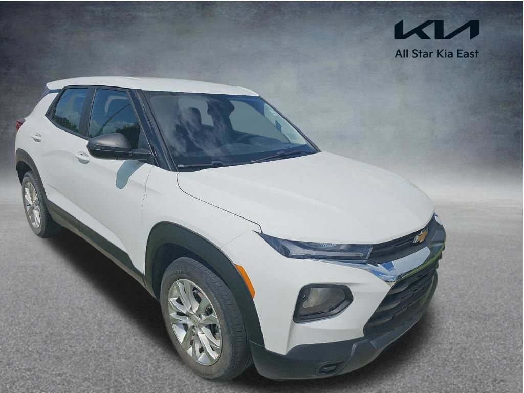 Used 2023 Chevrolet TrailBlazer LS FWD image 1
