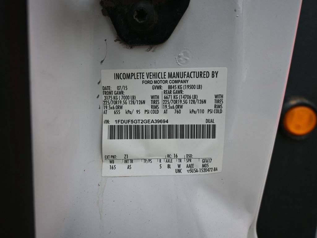 Used 2016 Ford F550 2WD Regular Cab Super Duty image 70