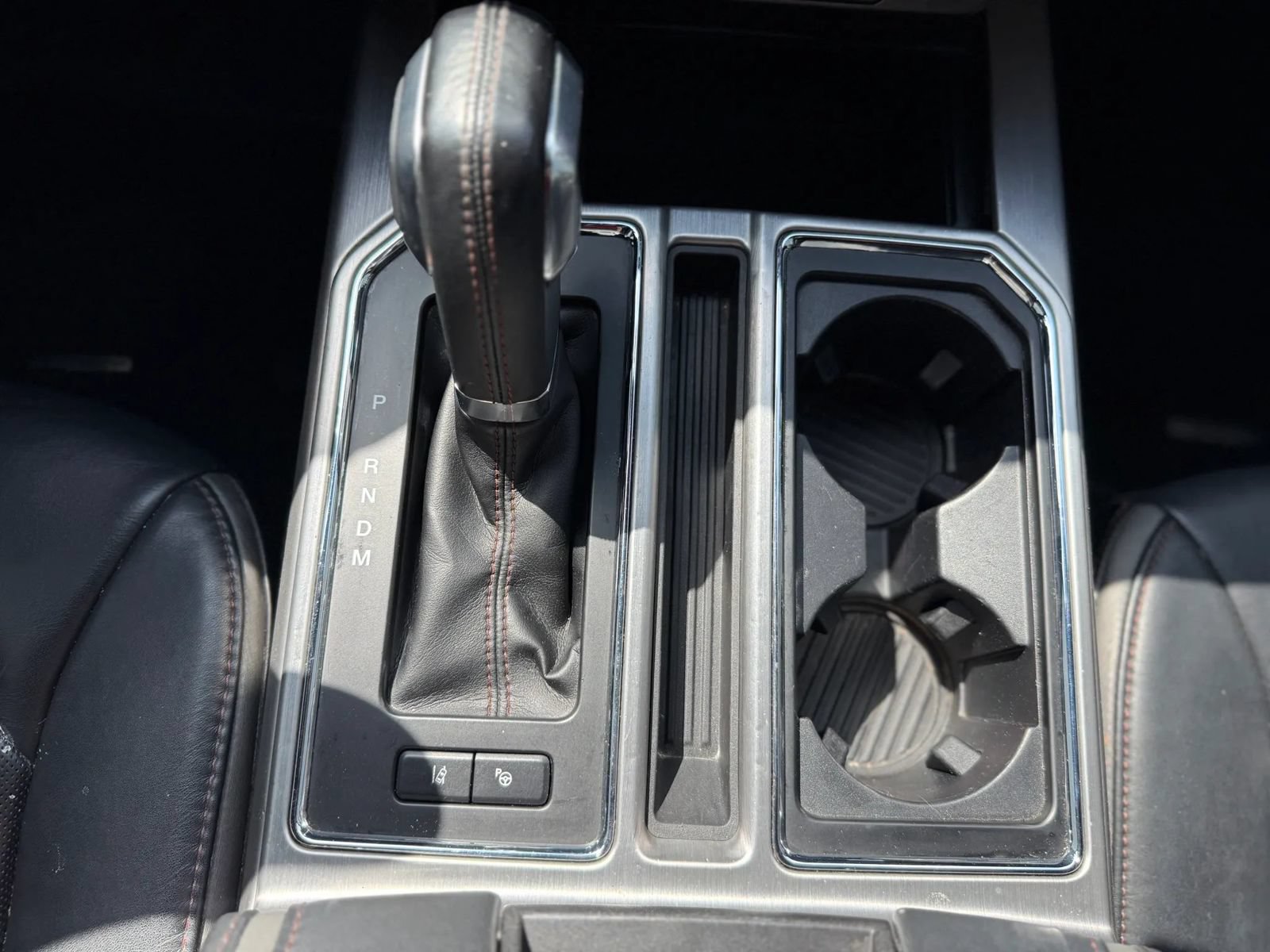 Used 2020 Ford F150 Platinum w/ Equipment Group 701A Luxury AWD/4WD image 23