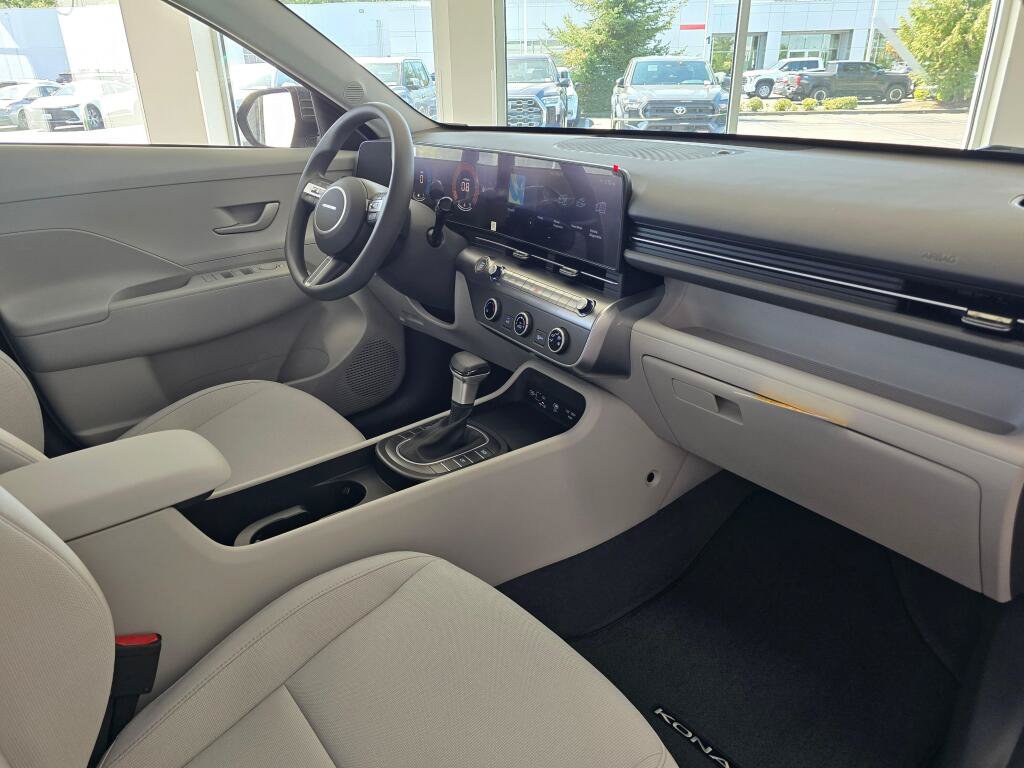 New 2026 Hyundai Kona SE AWD/4WD image 42