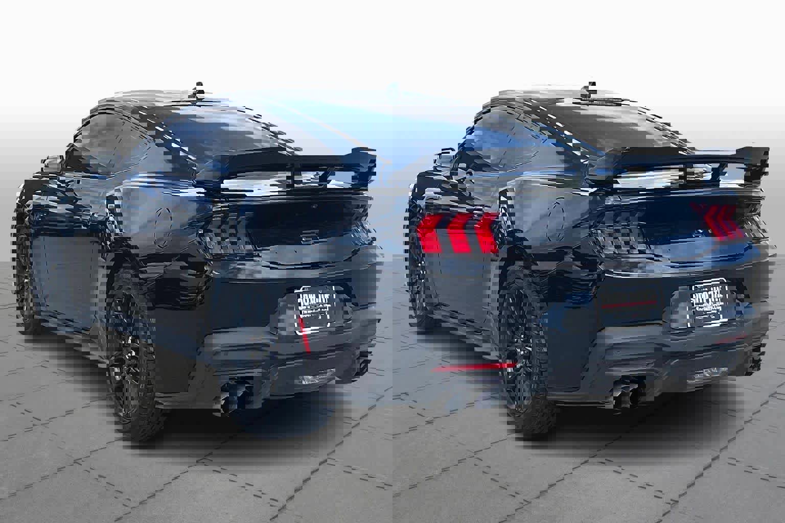 Used 2025 Ford Mustang GT Premium image 12