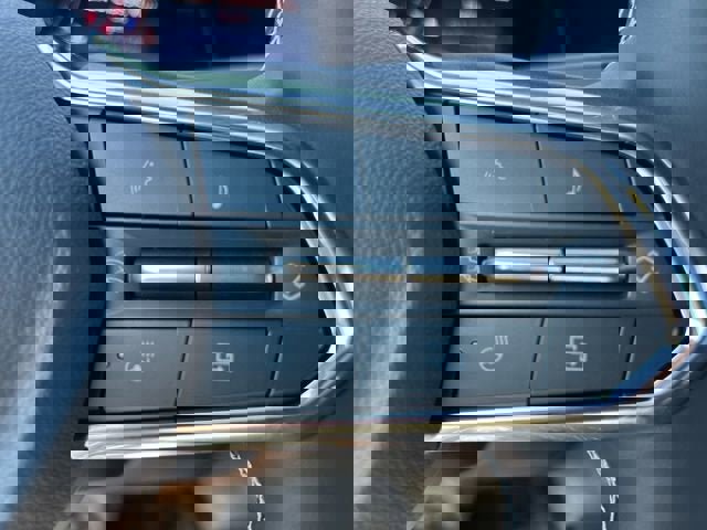 New 2026 Chevrolet Traverse LT w/ Midnight/Sport Edition image 22