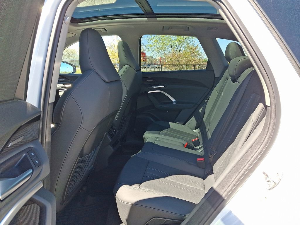 Used 2025 Audi Q5 Premium Plus image 10