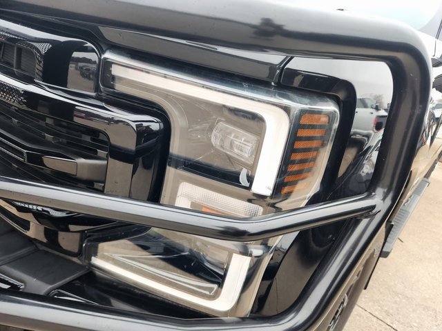 Used 2022 Ford F350 Lariat w/ Black Appearance Package image 30