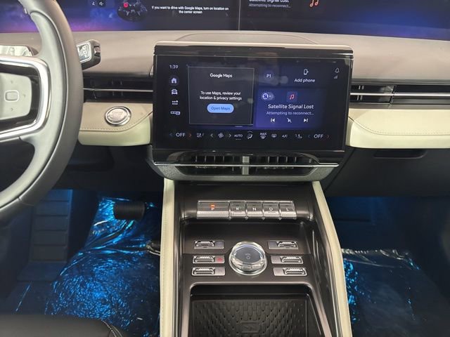 New 2025 Lincoln Nautilus Premier image 11