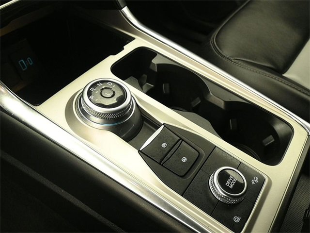 Used 2022 Ford Explorer XLT w/ Equipment Group 202A image 15