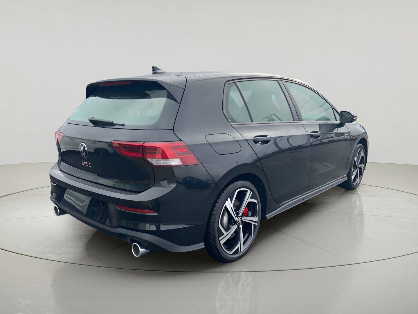 New 2026 Volkswagen Golf SE FWD image 2