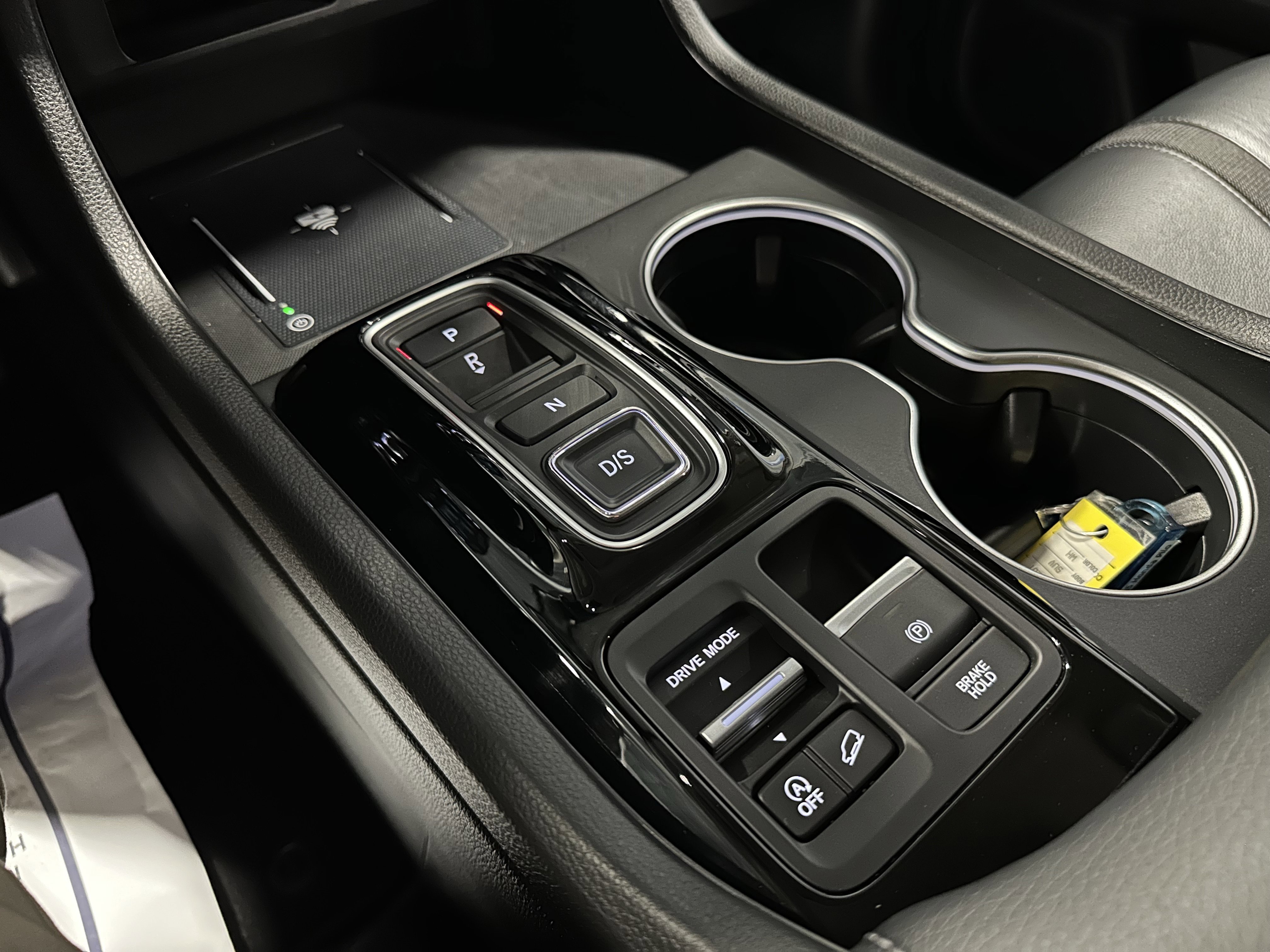 Used 2025 Honda Pilot Touring image 14